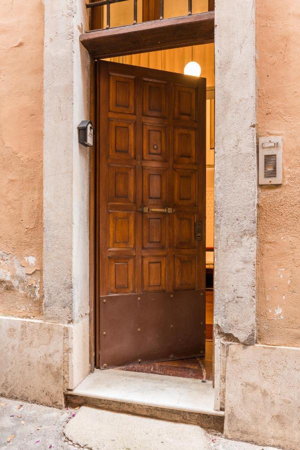 Appartamento Soggiorni Brevi Giorgio โรม ภายนอก รูปภาพ